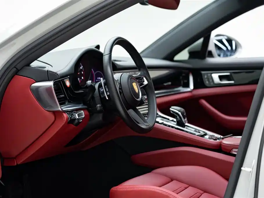 Porsche Panamera 2021 — фото 9