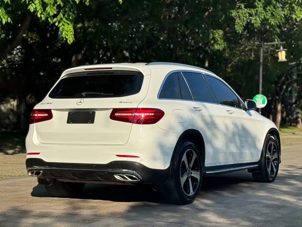 Mercedes-Benz GLC 2018 — фото 8