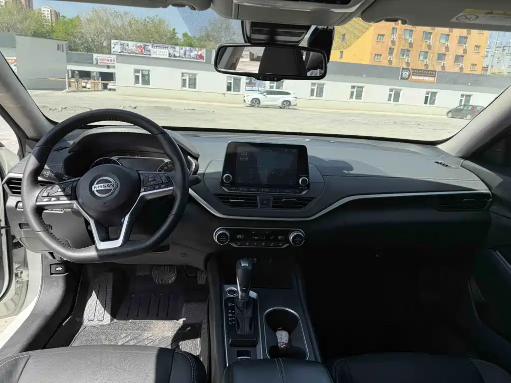Nissan Teana 2020