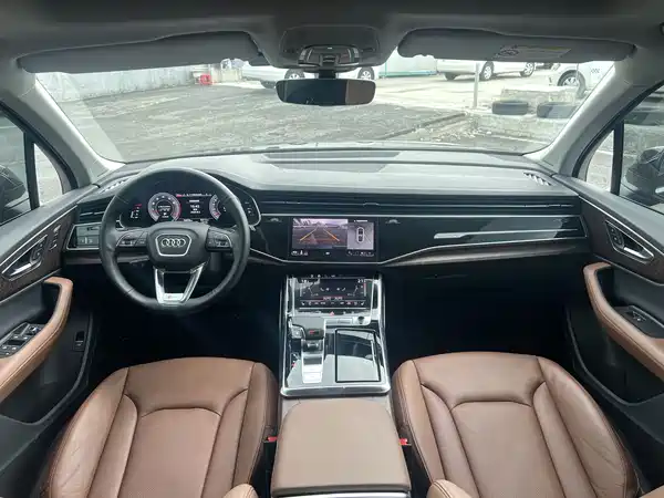 Audi Q7 2023