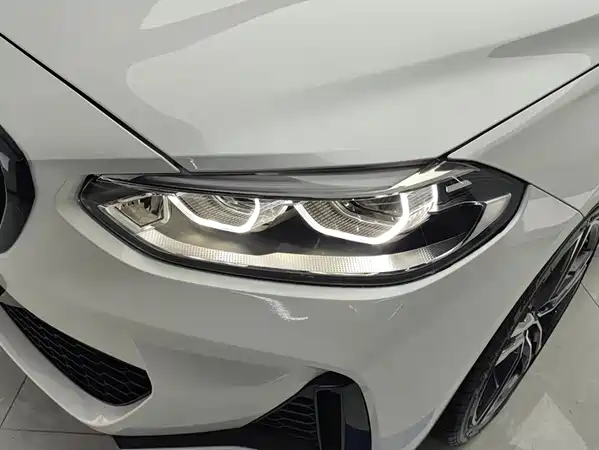 BMW 1 Series 2021