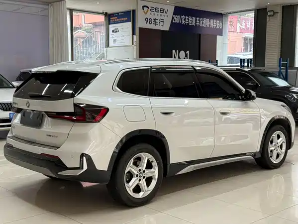 BMW X1 2024
