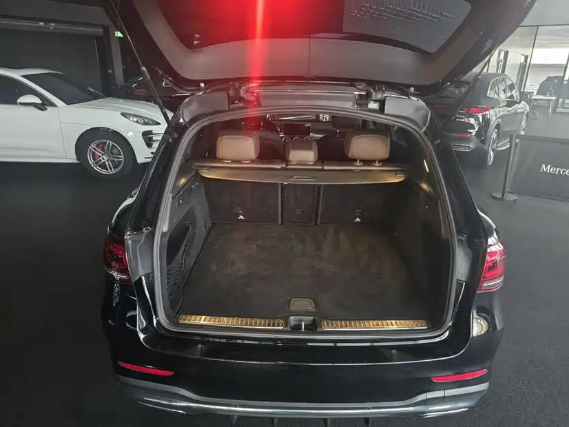 Mercedes-Benz GLC 2020 — фото 10