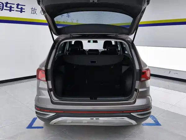 Jetta VS7 2020