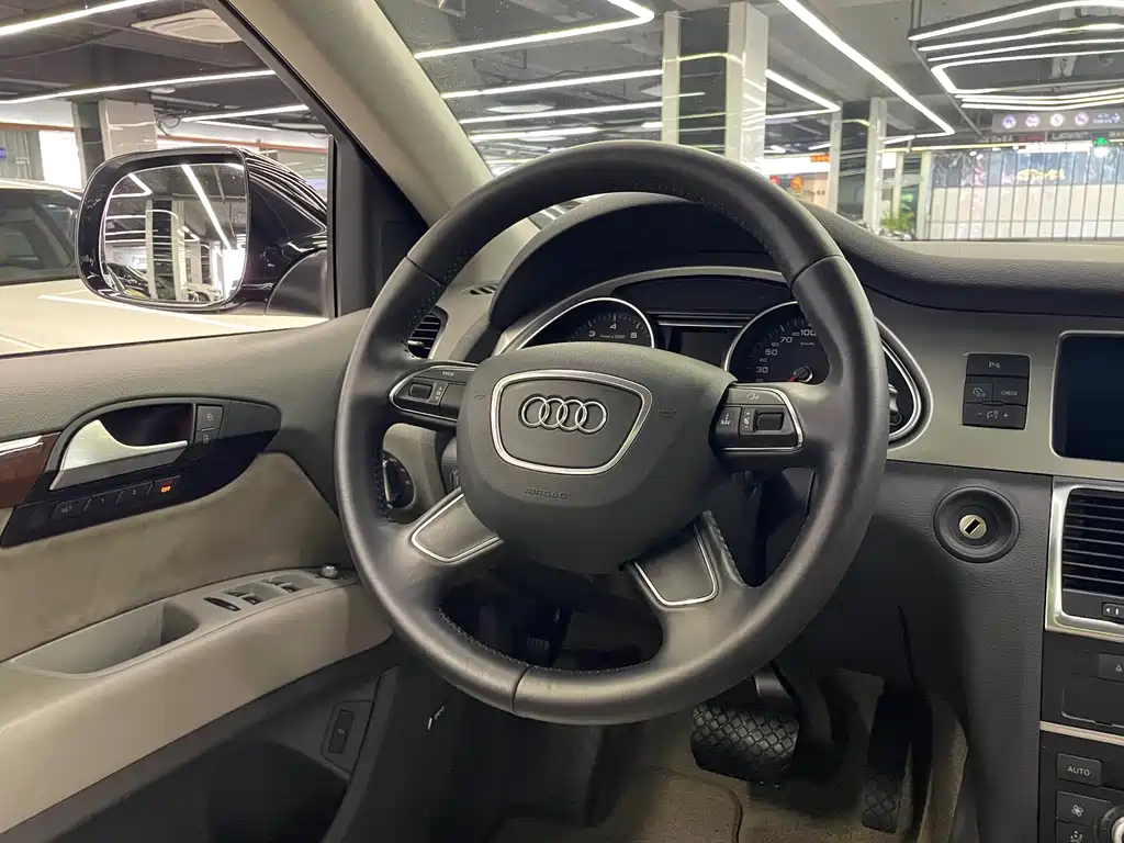 Audi Q7 2014 — фото 13