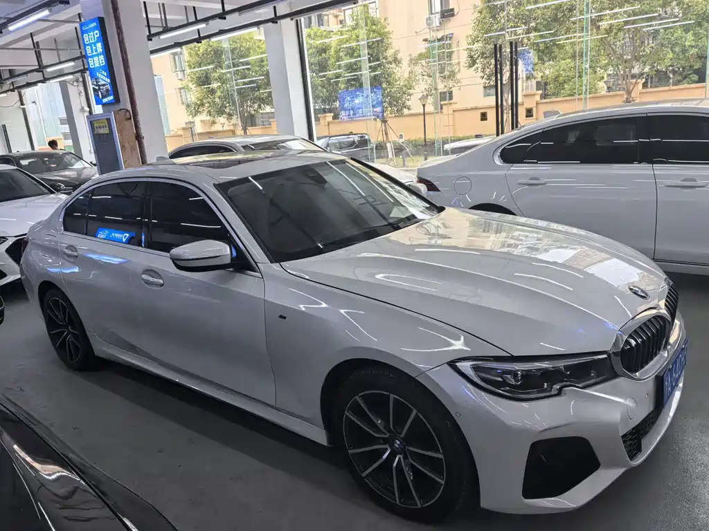 BMW 3 Series 2020