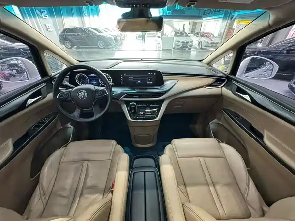 Buick GL8 2021