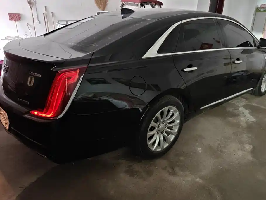 Cadillac XTS 2019 — фото 3