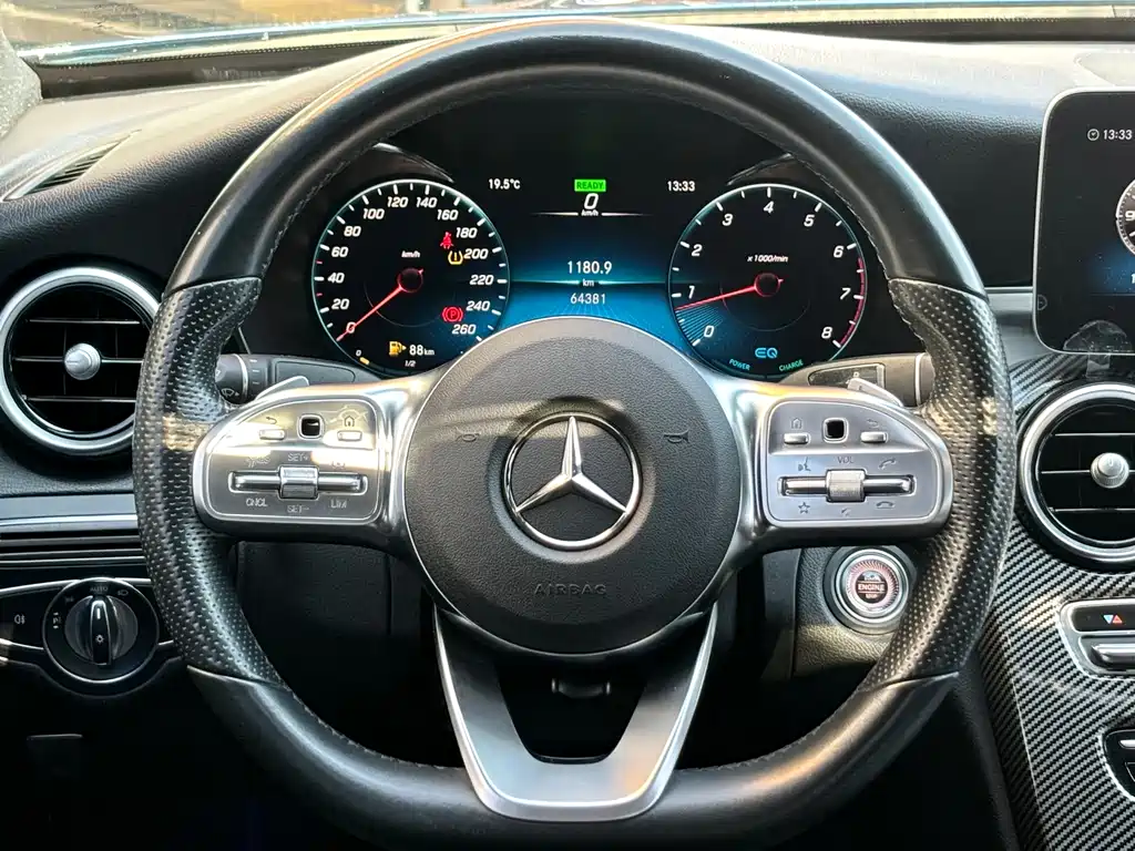 Mercedes-Benz C-Class 2021 — фото 19