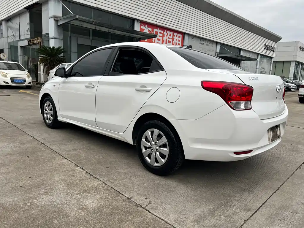 Hyundai Verna 2019 — фото 6