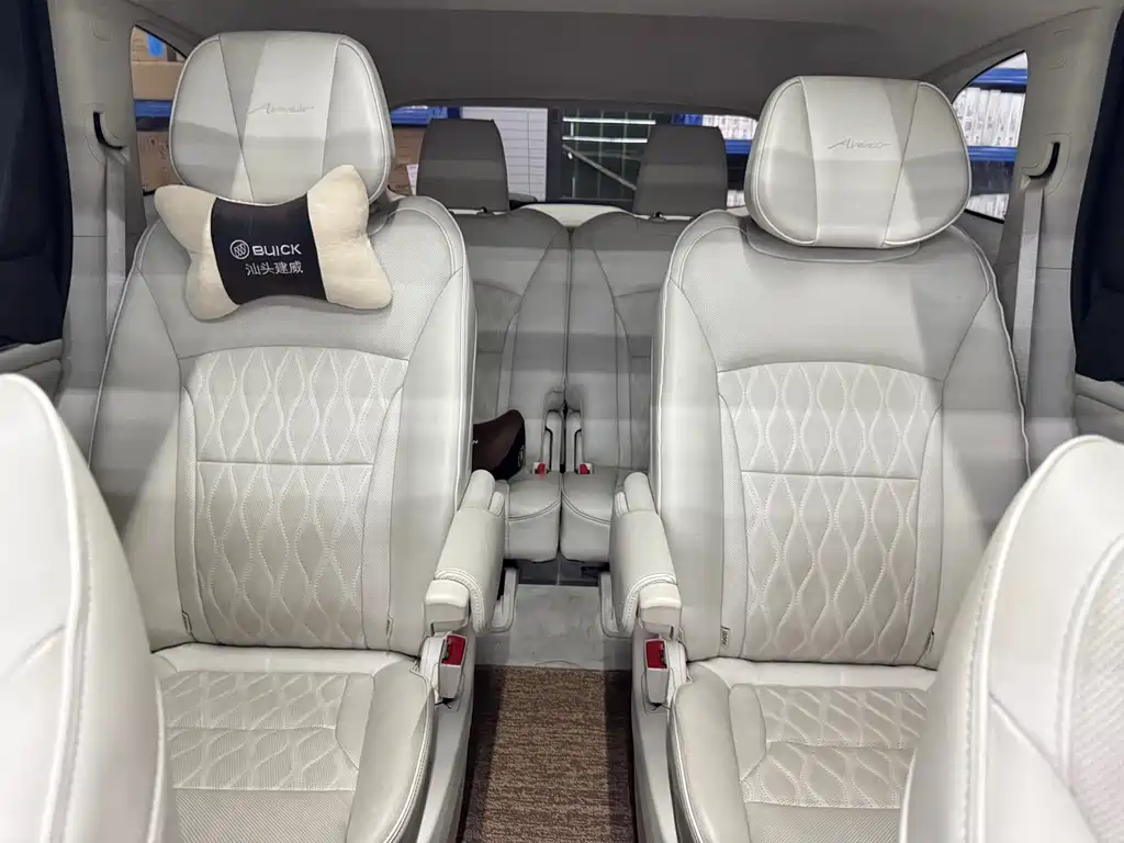 Buick Enclave 2020 — фото 10