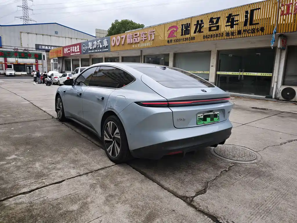 NIO ET5 2024