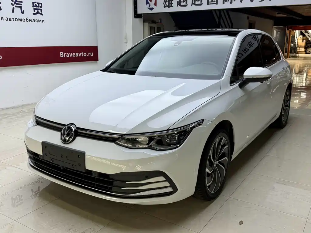 Volkswagen Golf 2023