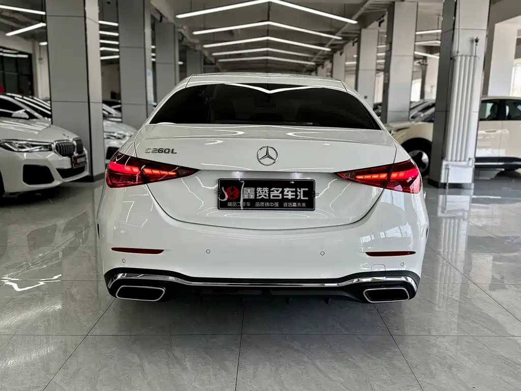 Mercedes-Benz C-Class 2023 — фото 9