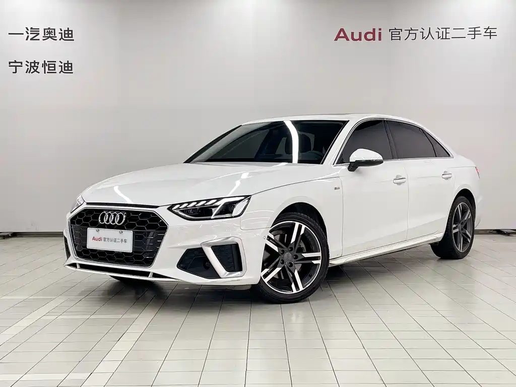 Audi A4L 2023 — фото 1