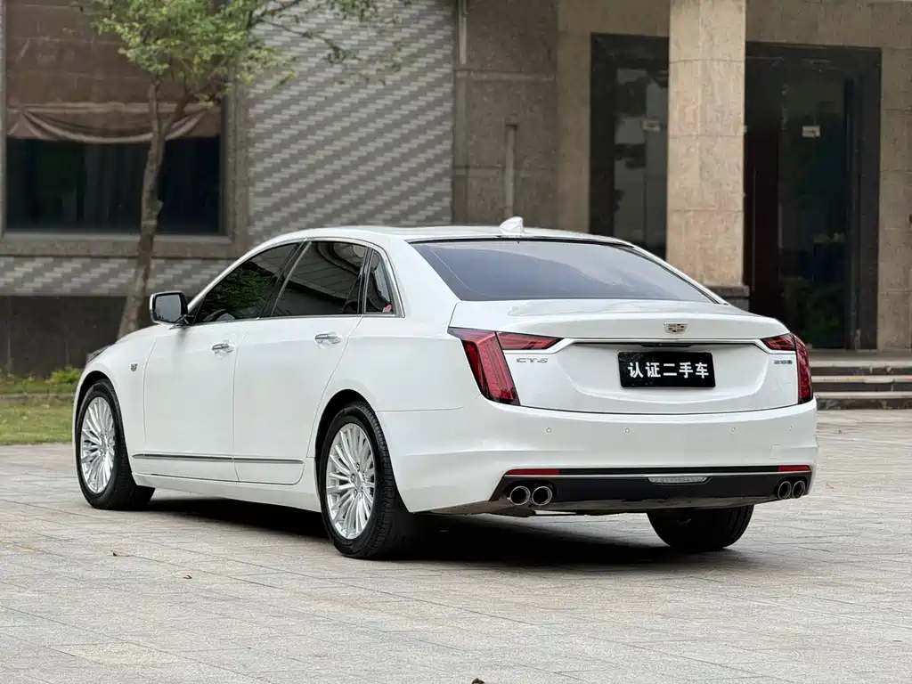 Cadillac CT6 2021 — фото 19