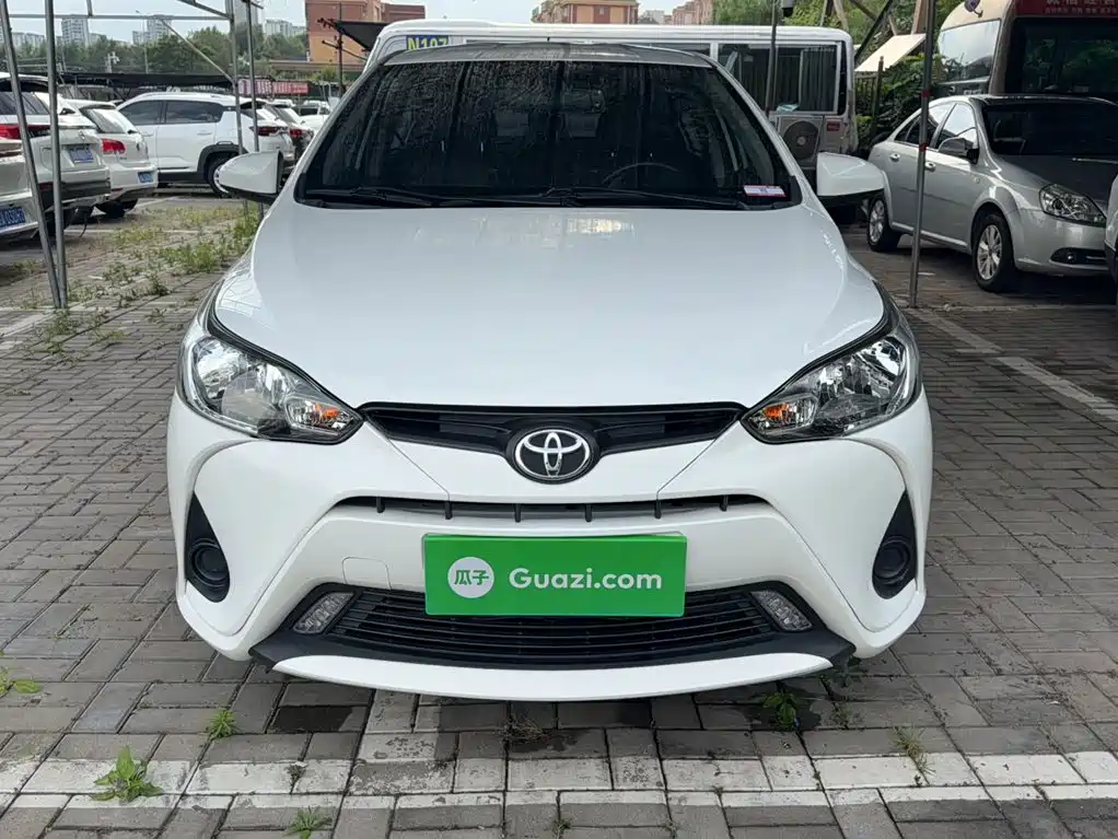 Toyota Yaris L 2019 — фото 22