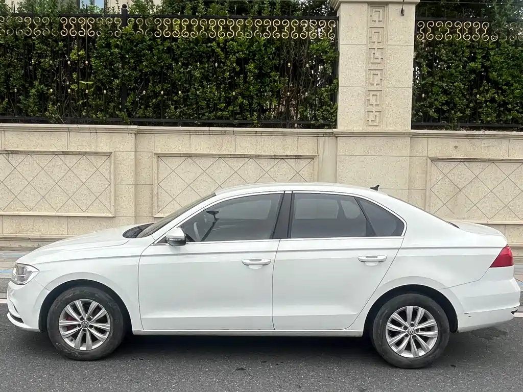 Volkswagen Bora 2016