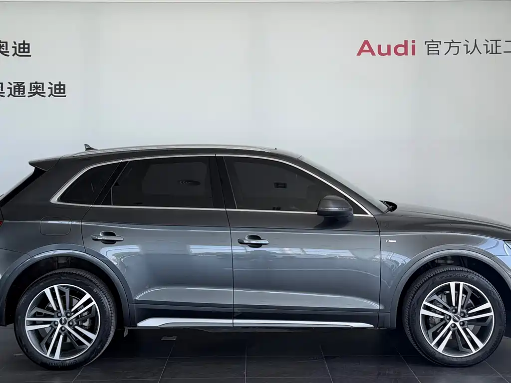 Audi Q5L 2022 — фото 4