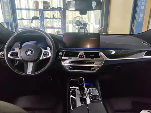 BMW 6 Series GT 2023