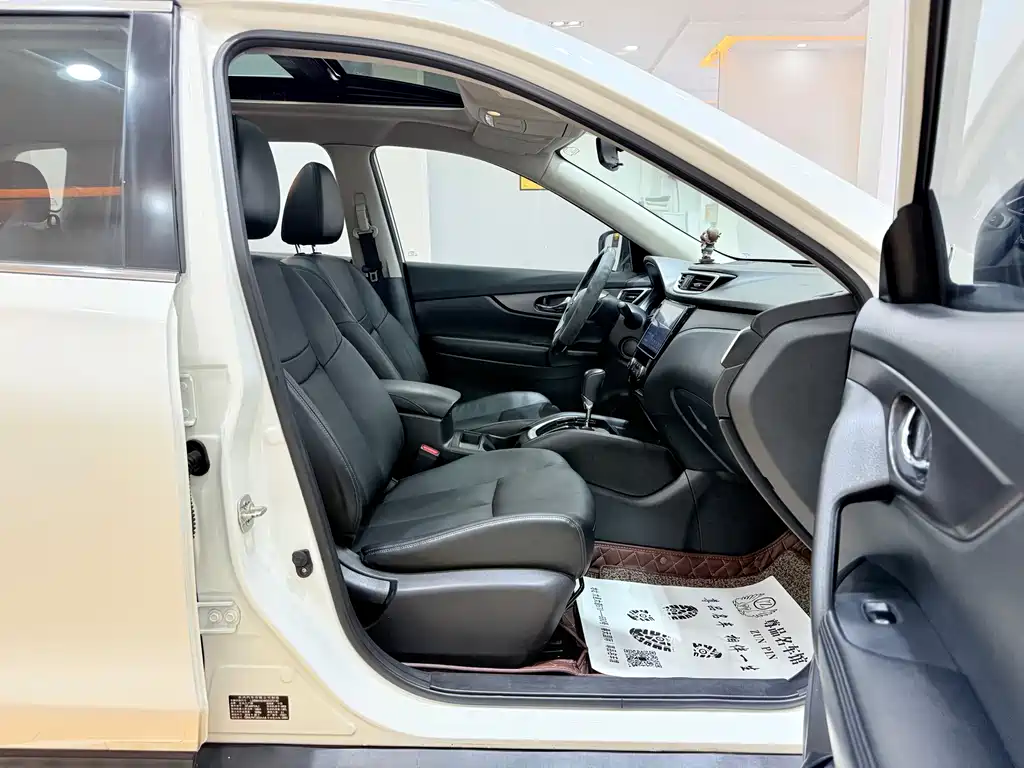 Nissan X-Trail 2016 — фото 13