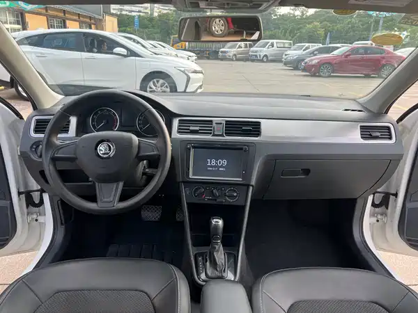 Skoda Rapid Spaceback 2017