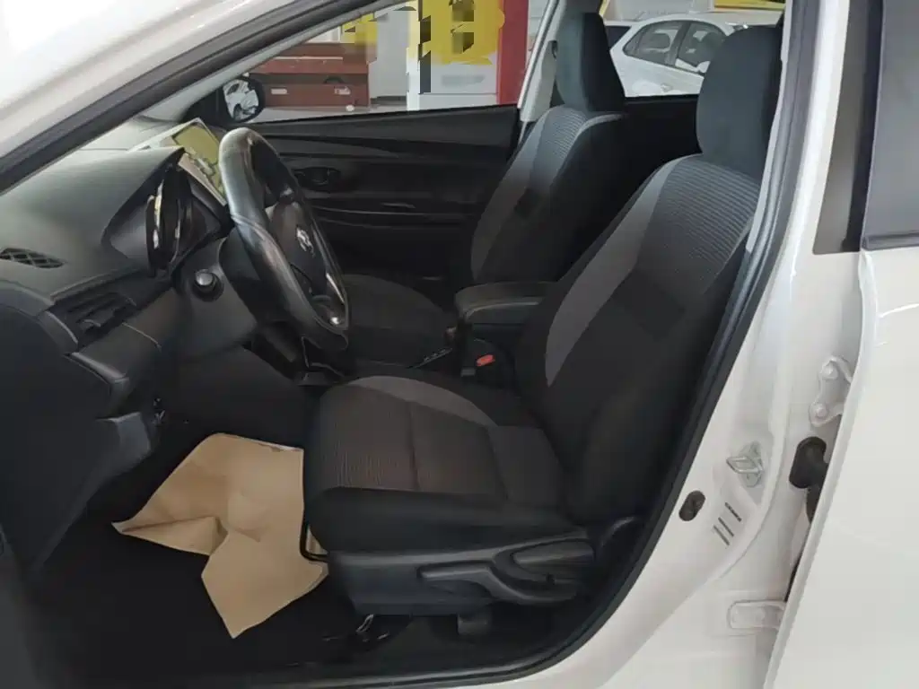 Toyota Vios FS 2022 — фото 15