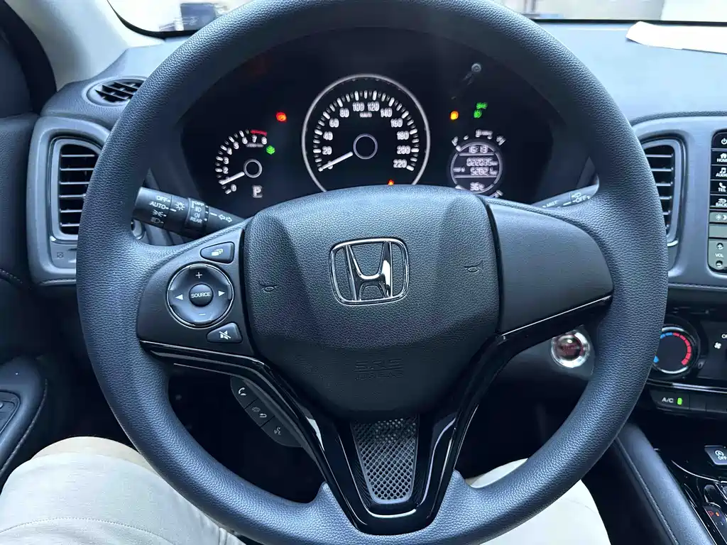 Honda Vezel 2022 — фото 12