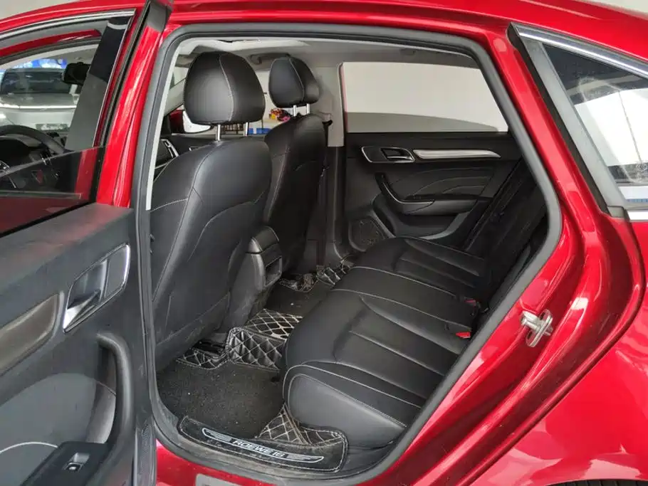 Roewe i6 Classic 2019 — фото 11