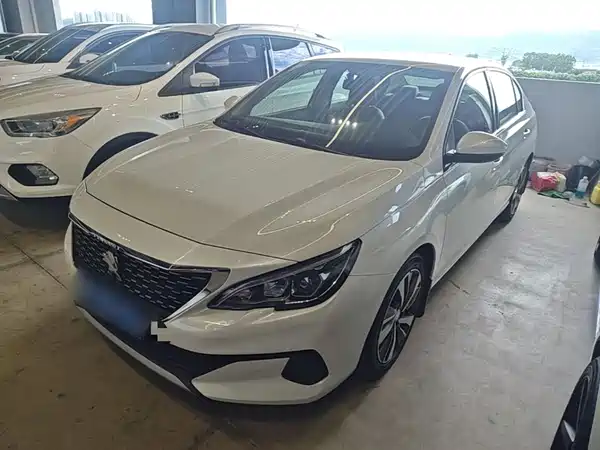 Peugeot 408 2020