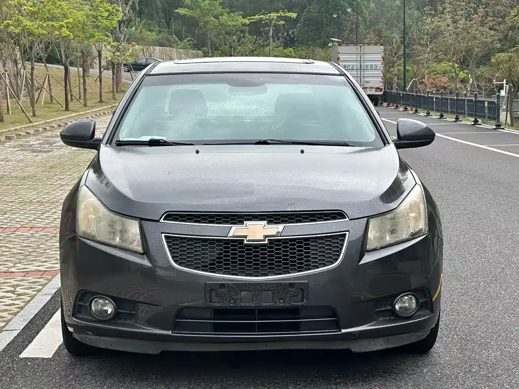 Chevrolet Cruze 2012 — фото 2
