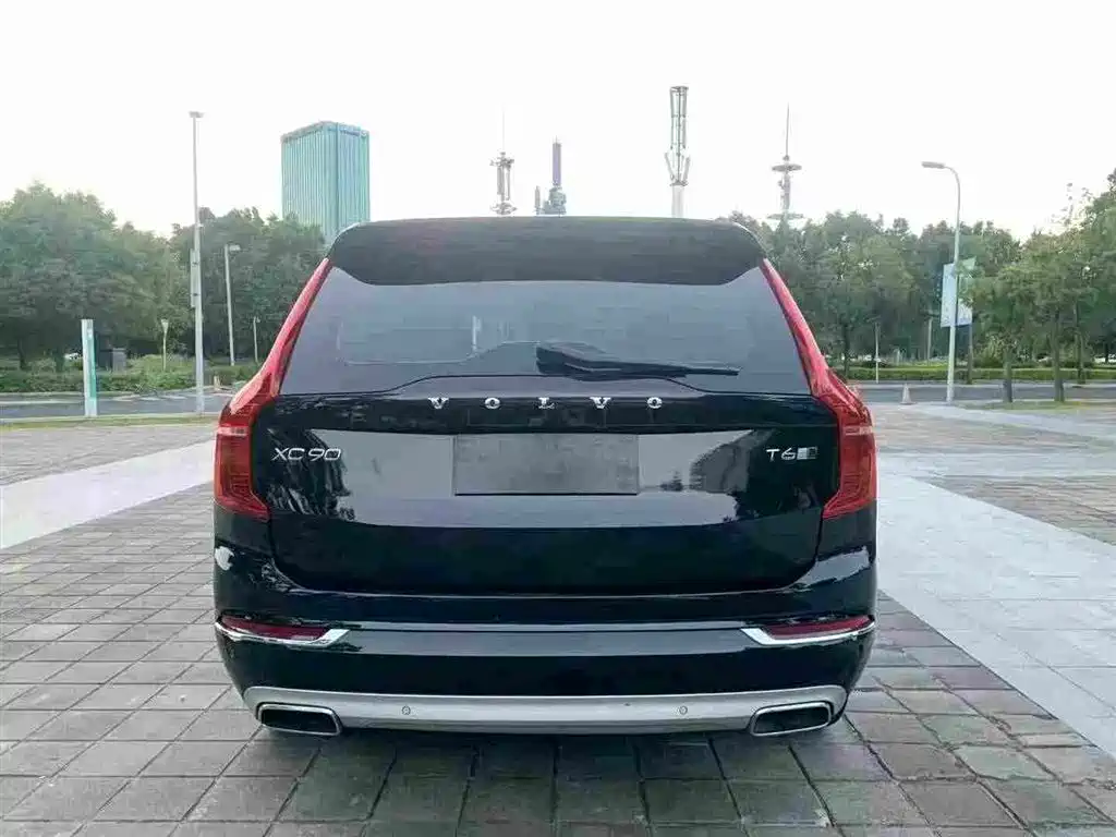 Volvo XC90 2016 — фото 8