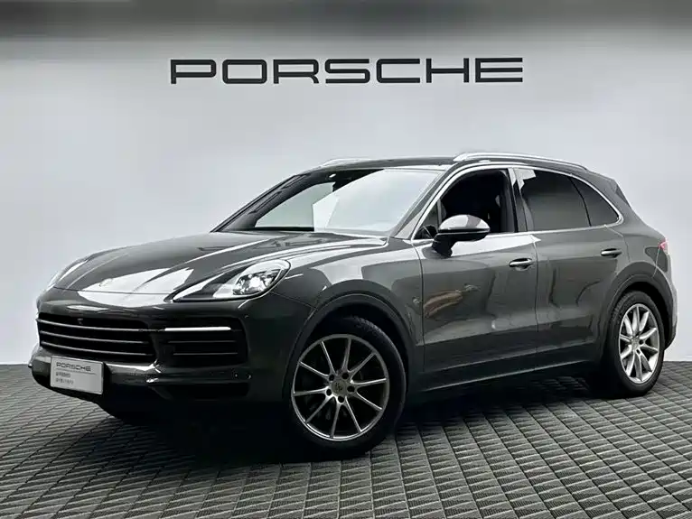 Porsche Cayenne 2020 — фото 1