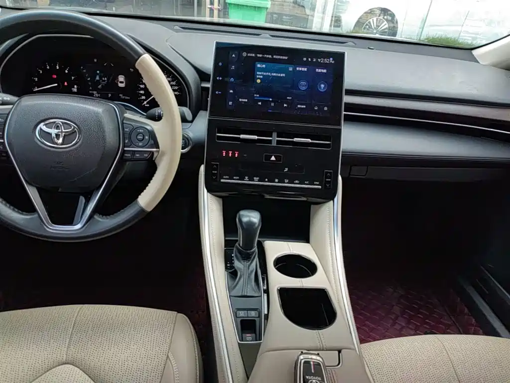 Toyota Avalon 2023 — фото 13