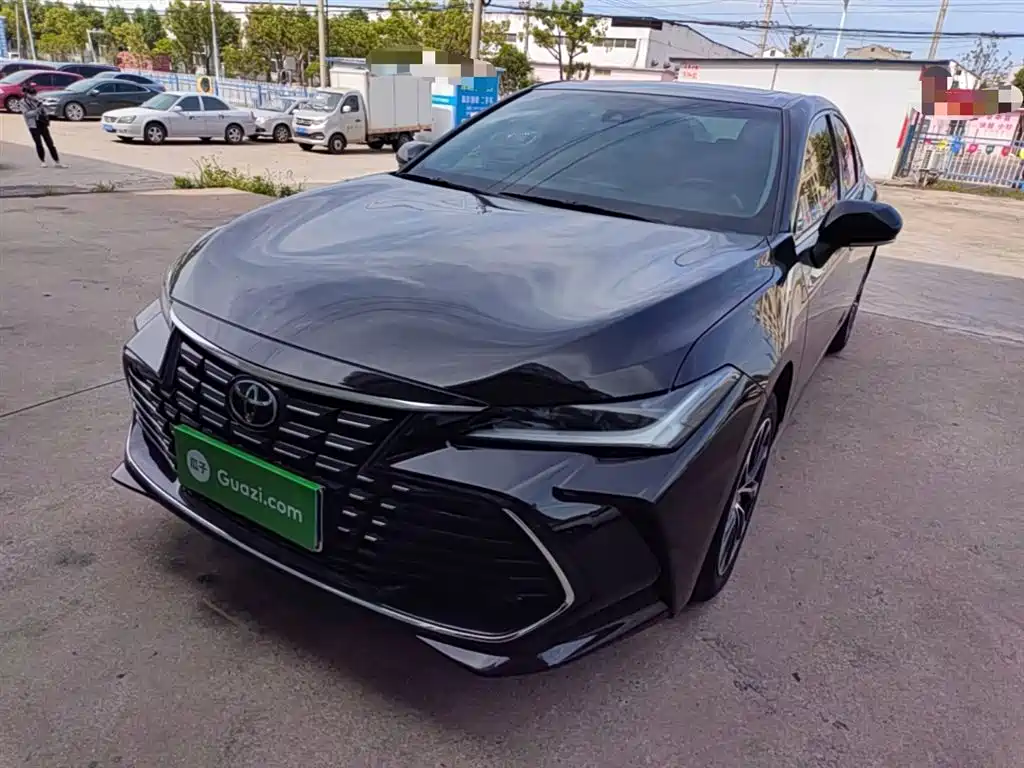 Toyota Avalon 2023 — фото 1