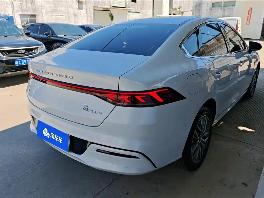 BYD Qin PLUS 2025 — фото 3