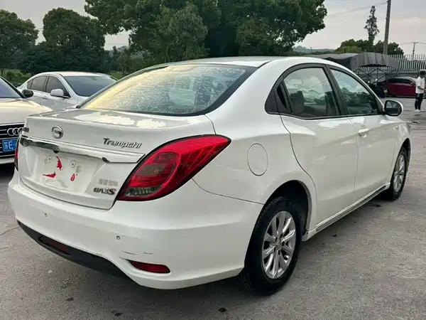 GAC Trumpchi GA3S Vision 2016