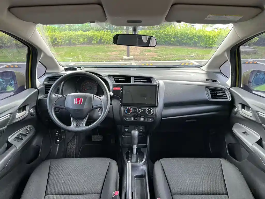 Honda Fit 2015 — фото 8