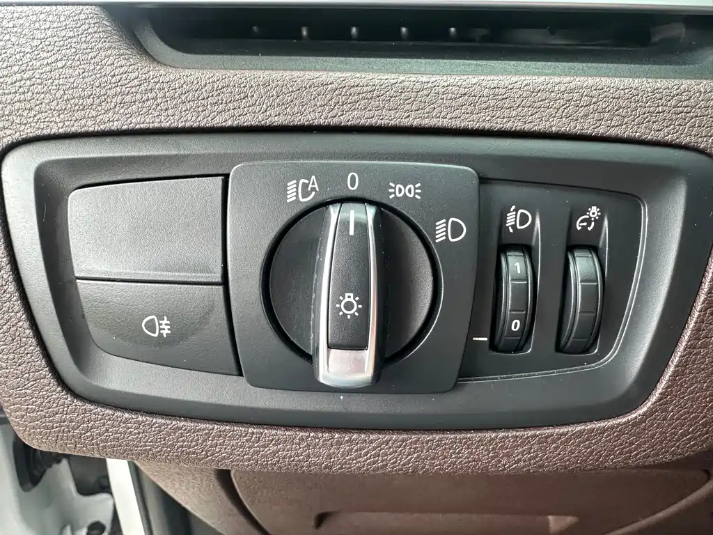 BMW X1 2023 — фото 12