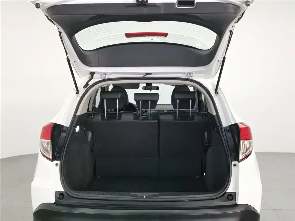 Honda Vezel 2020 — фото 16