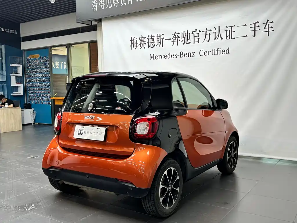 smart Fortwo 2016 — фото 5