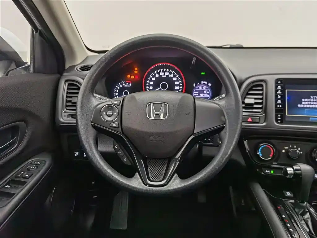 Honda Vezel 2020 — фото 11