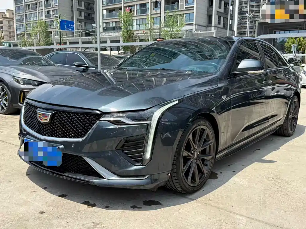 Cadillac CT4 2020 — фото 1