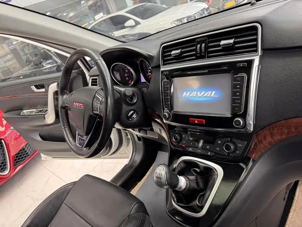 Haval H6 2014 — фото 11
