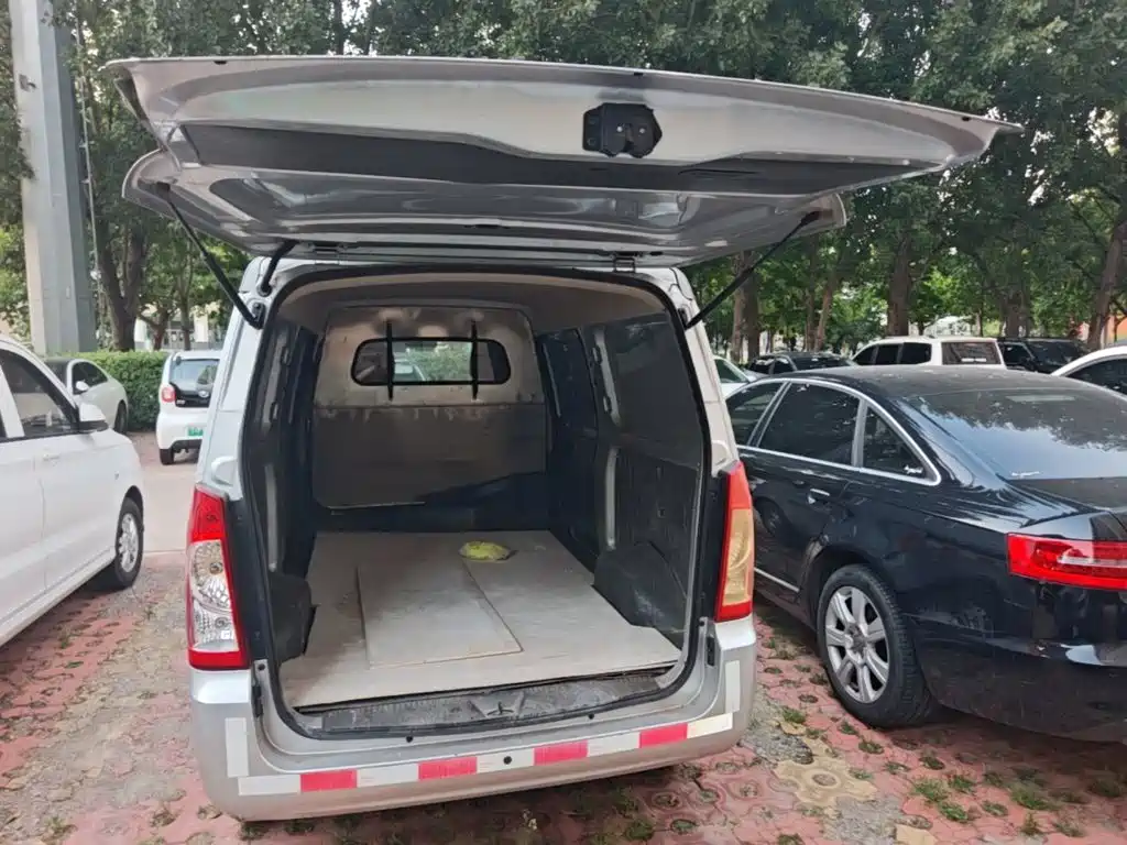 Wuling Rongguang S 2023 — фото 19
