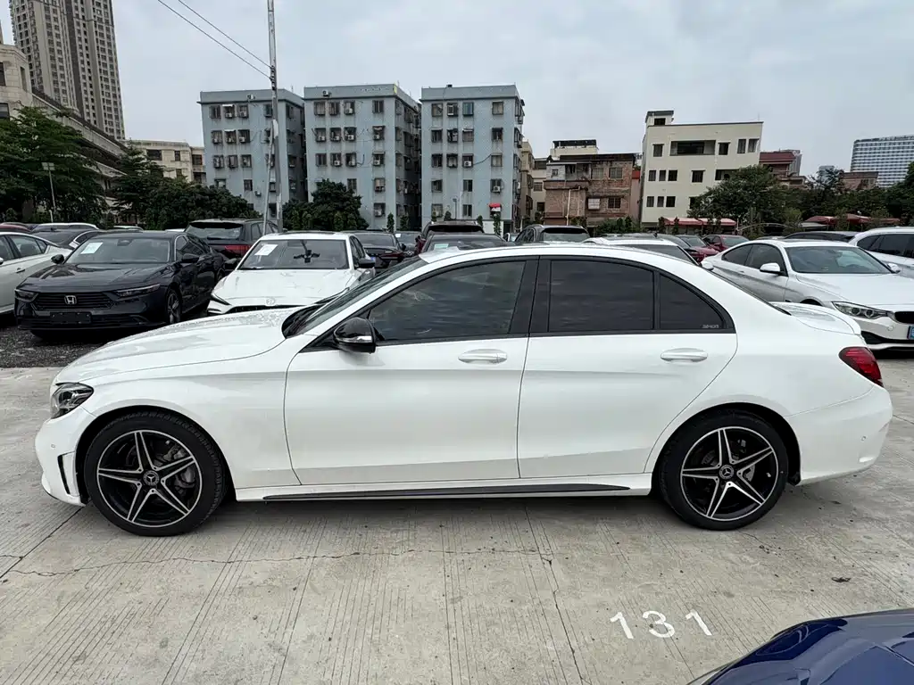 Mercedes-Benz C-Class 2020 — фото 7