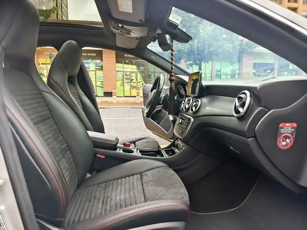 Mercedes-Benz CLA 2016 — фото 12