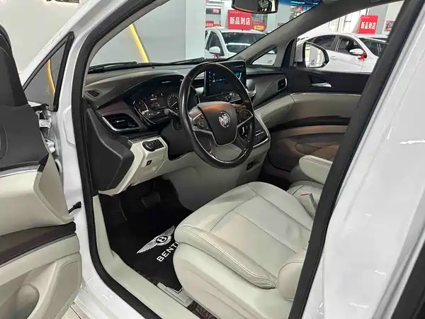 Buick GL8 2020