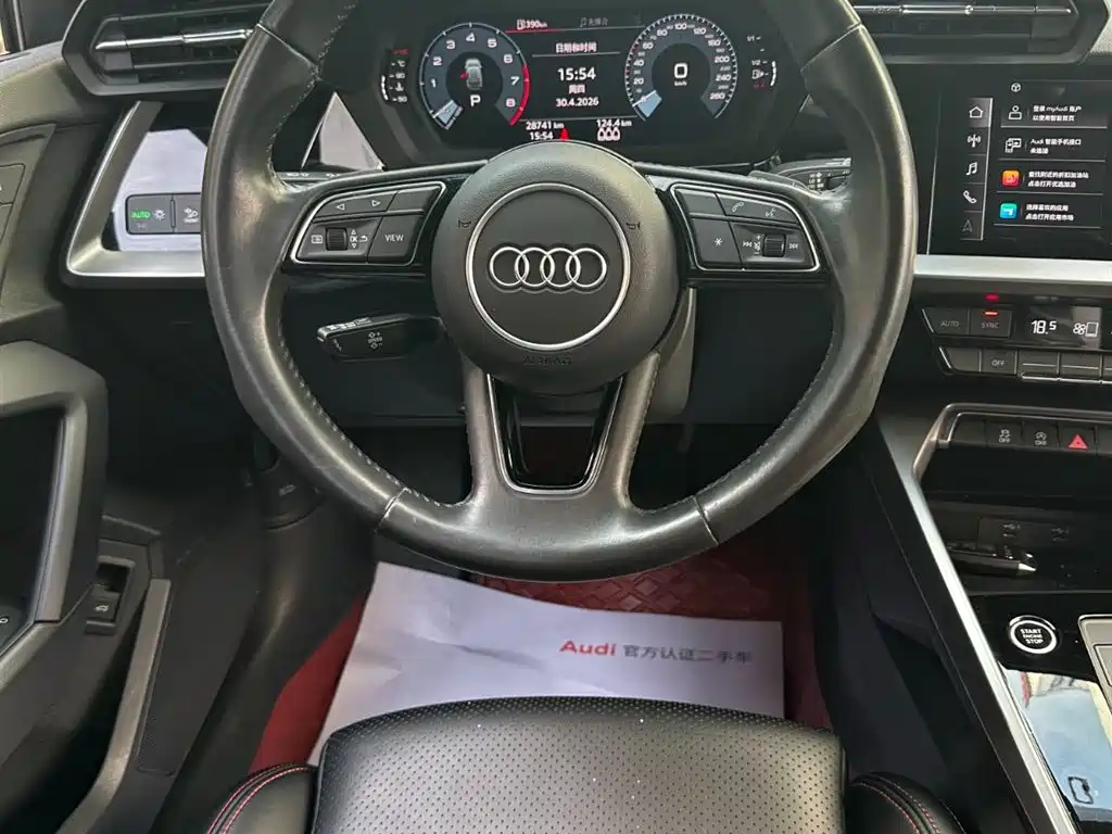 Audi A3 2022 — фото 19