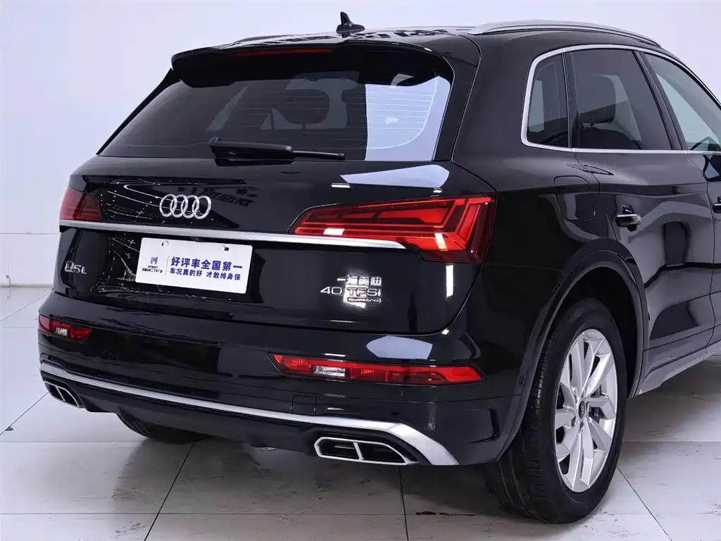 Audi Q5L 2023 — фото 8